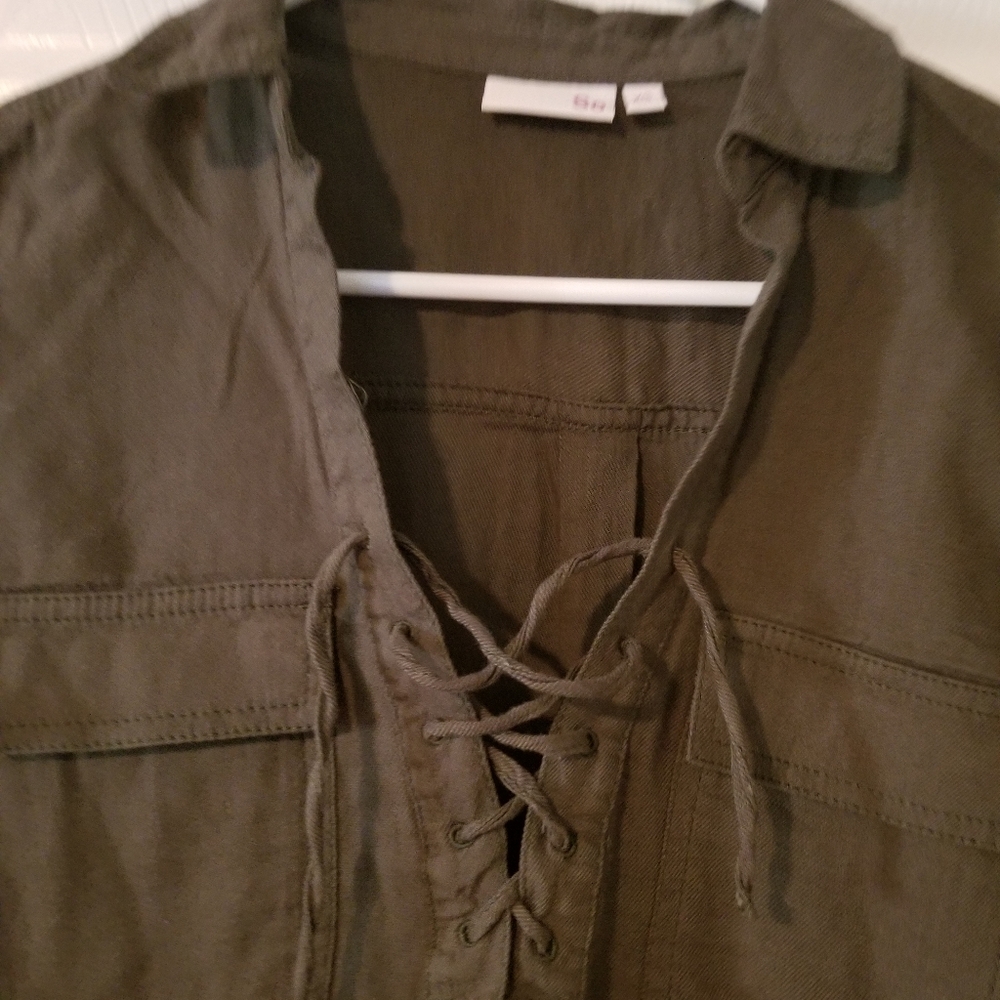 SO Lace-up Front Long Sleeve Olive Green Top Juniors Size XS
